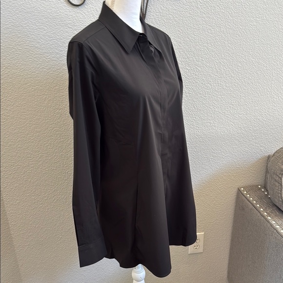 Foxcroft Cici No Iron Stretch Long Sleeve Tunic - Picture 9 of 12